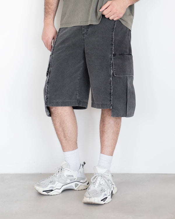 CARGO SHORTS IN VINTAGE GRAY