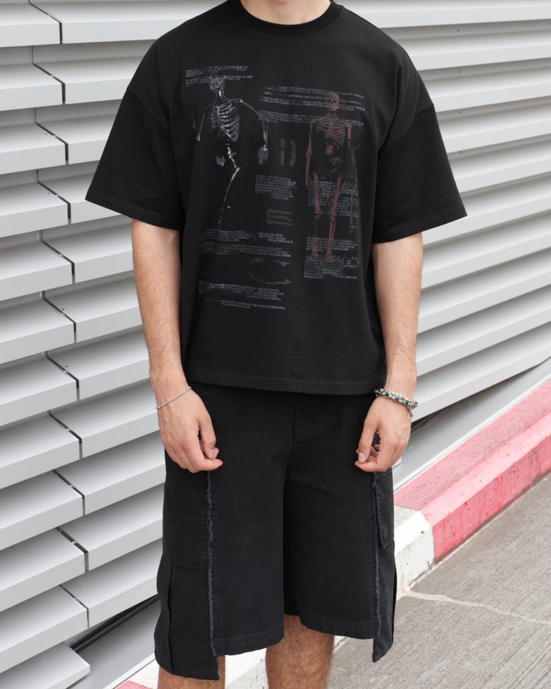 CARGO SHORTS IN OFF BLACK