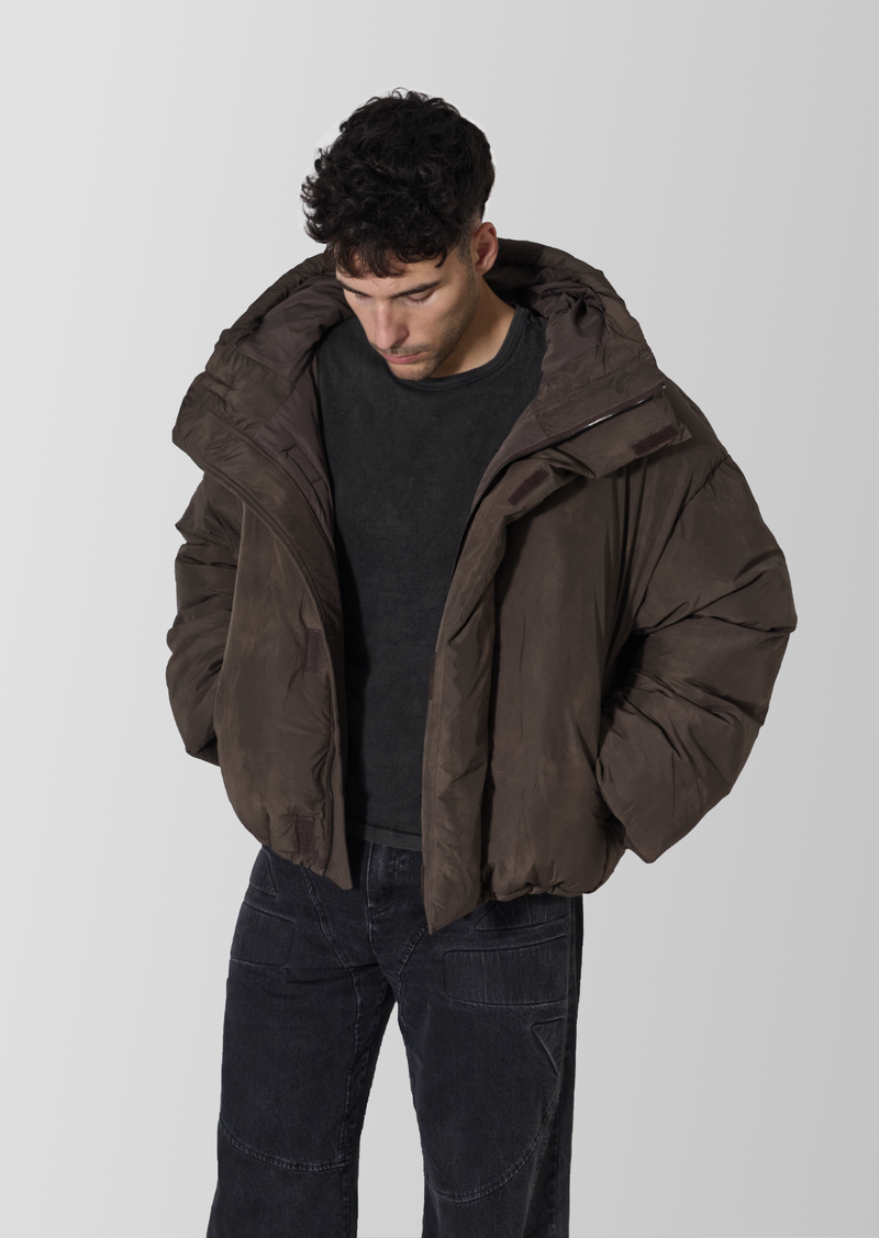 HOODED PUFFER JACKET IN WASHED BROWN