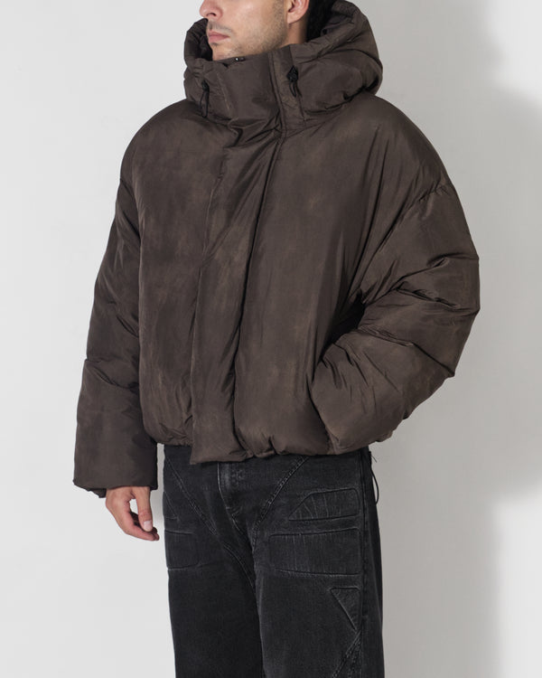 HOODED PUFFER JACKET IN WASHED BROWN