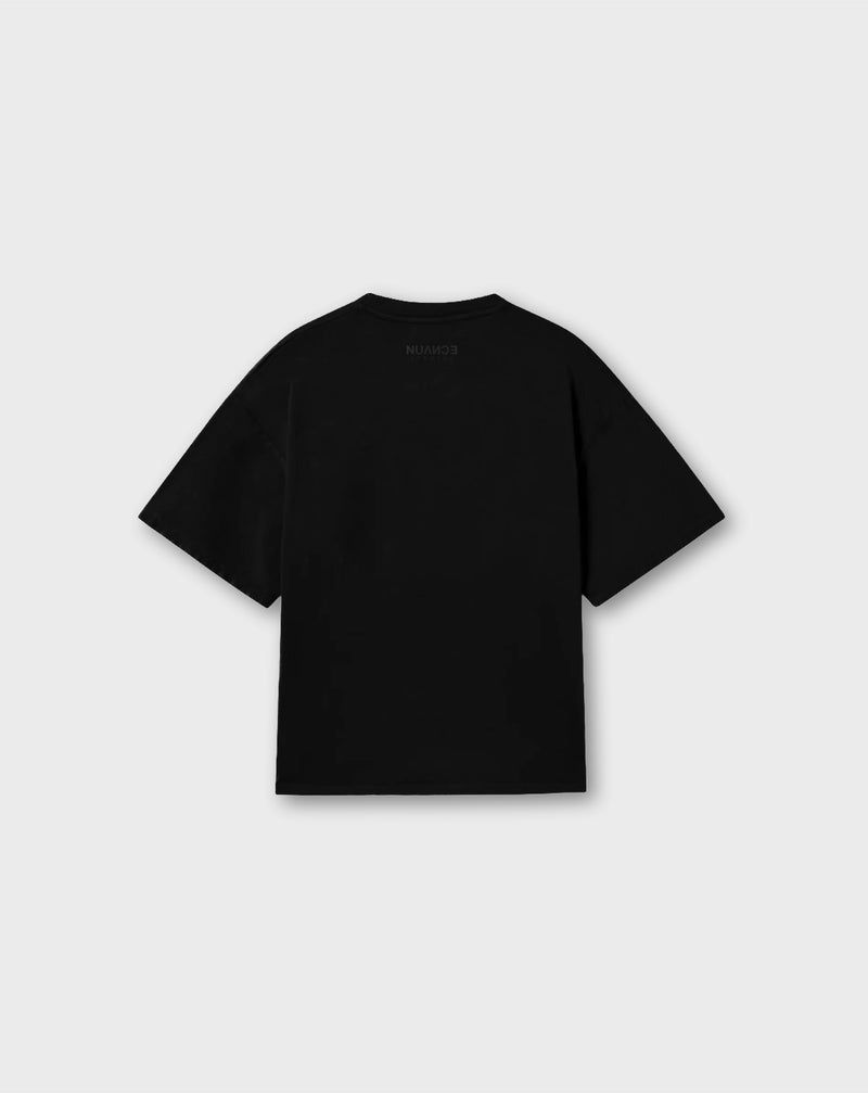 EMBROIDERED METAL LOGO TEE IN BLACK